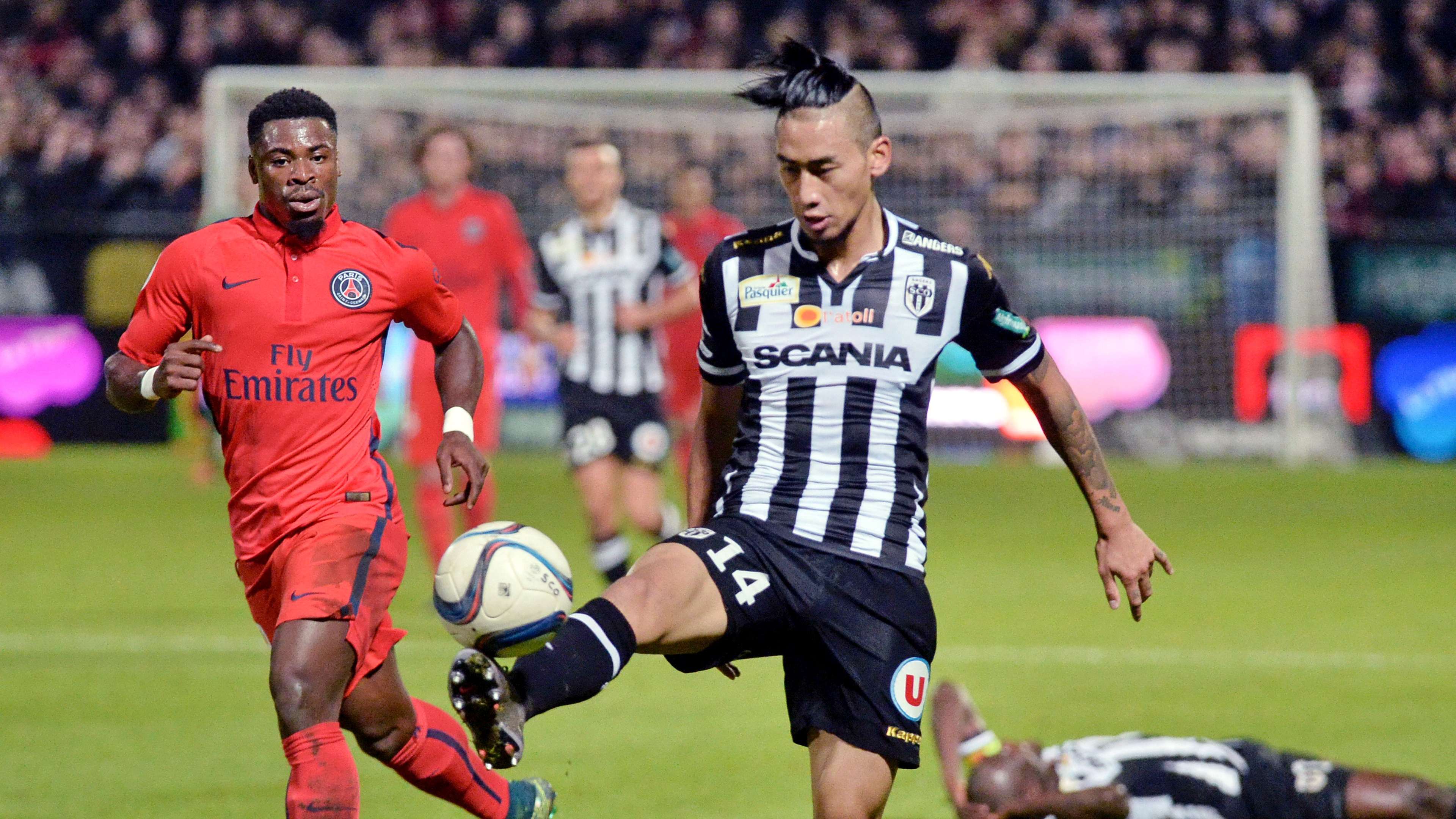 在他的指導 在他的指導