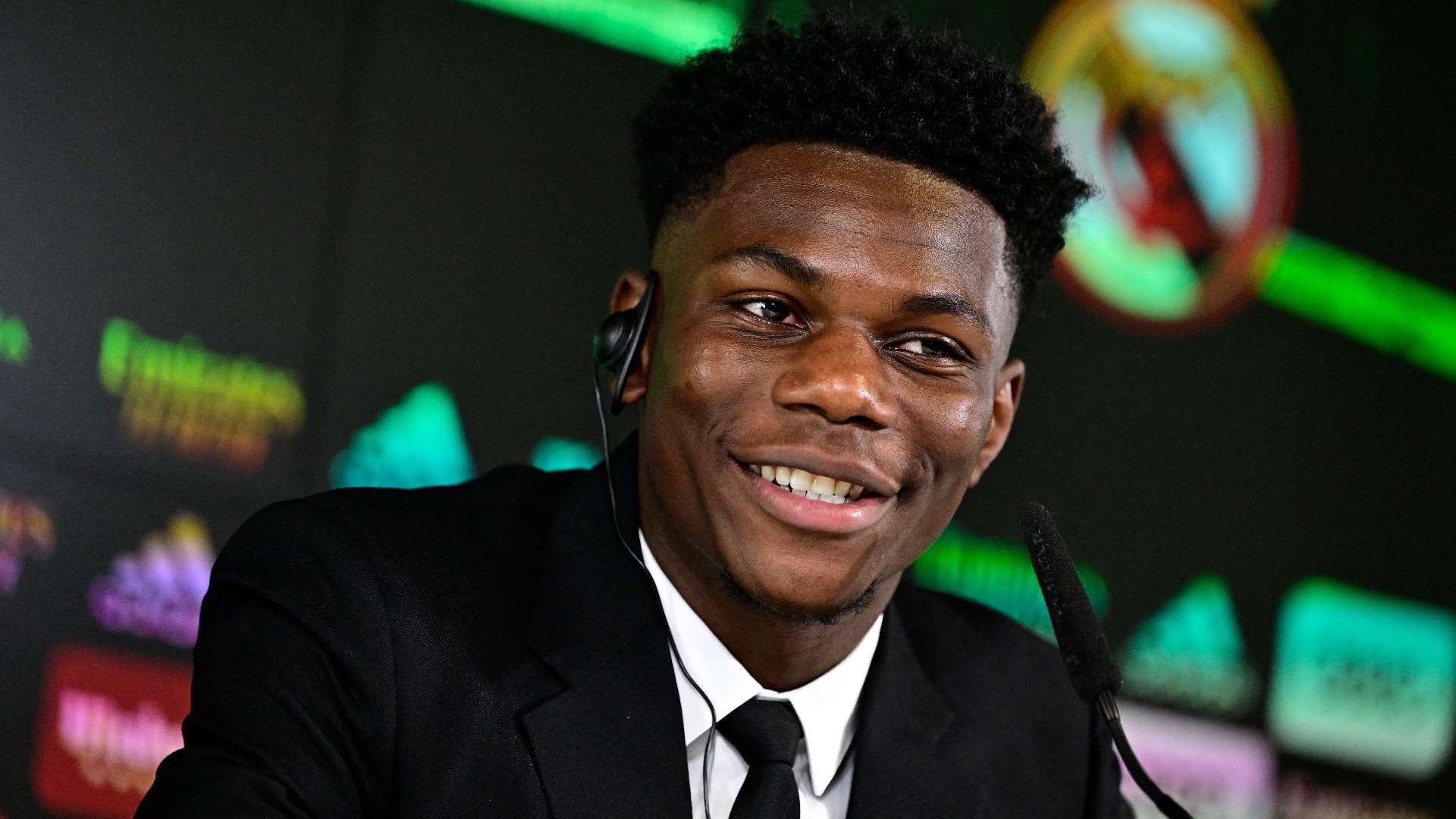 尤其是在大 尤其是在大